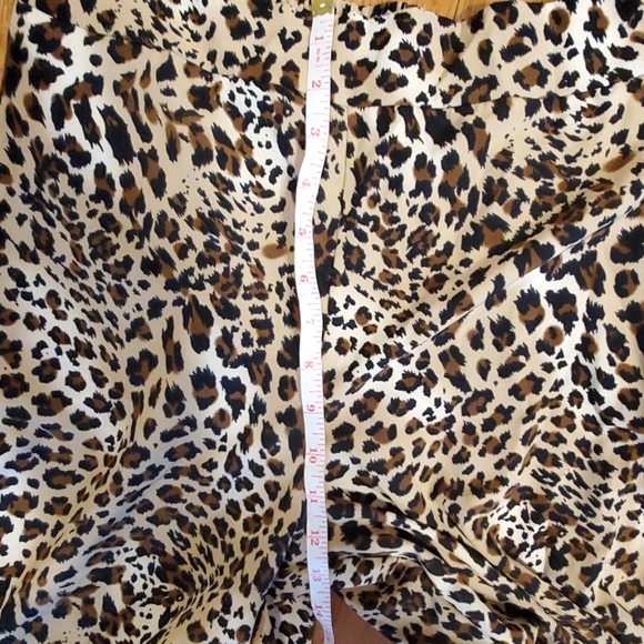Jupree Cheetah Print Palazzo Pants - Picture 5 of 6